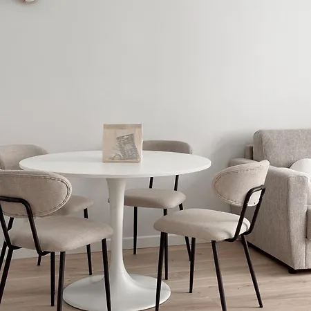 アパート Newly Renovated Flat In Ullanlinna